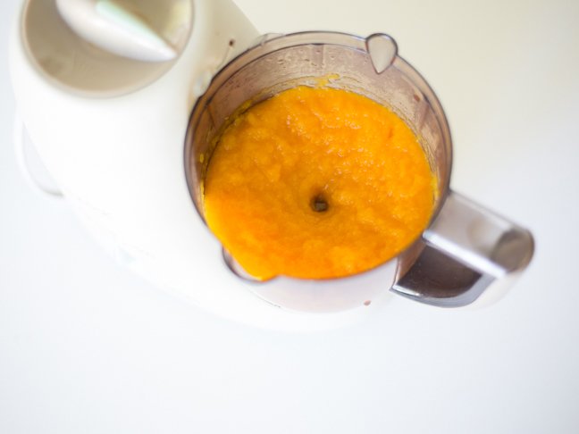 butternut-squash-puree-in-blender