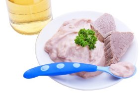 Here's how to prepare pork for baby!