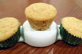 healthy mini pumpkin muffins